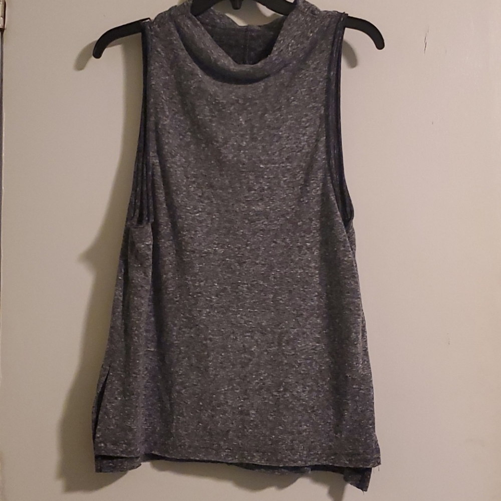 Sports top